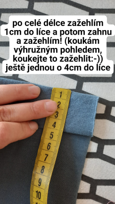 nejprve po celé délce ohnu a zažehlím 1 cm a ještě jednou ohnu a zažehlím 4 cm. 