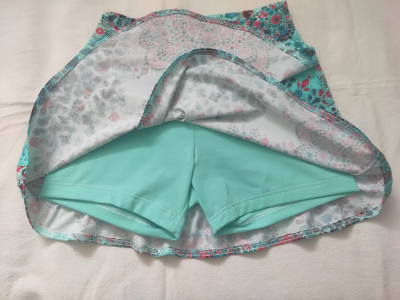 Legíny, kraťasy se sukní Lucie