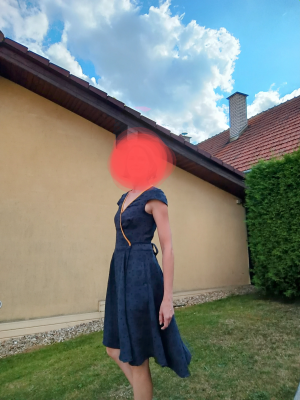 Šaty Leontýna