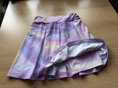 Sukňokraťasy Nicol