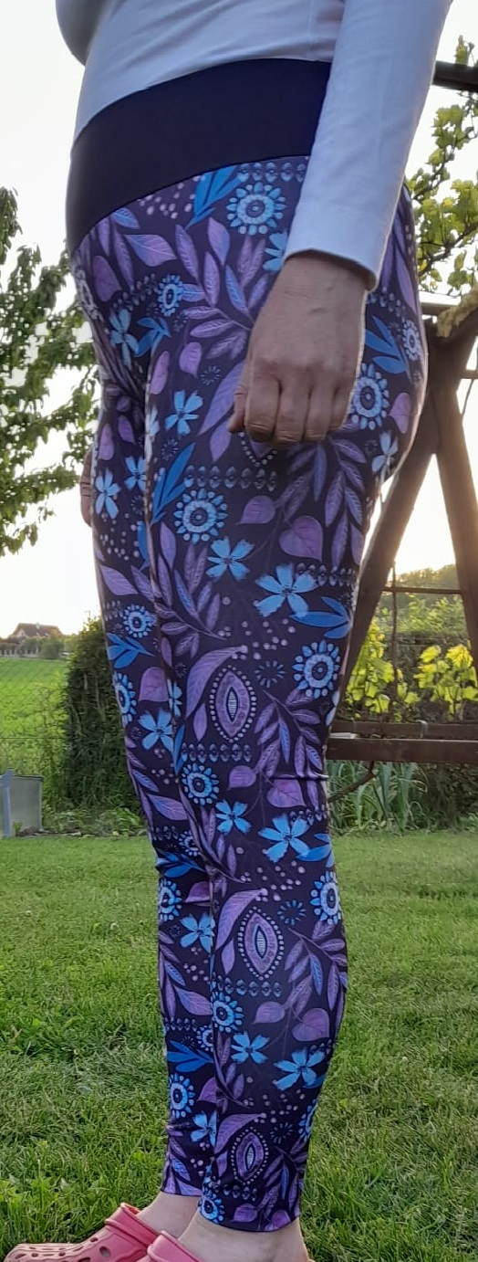 Legíny, kraťasy se sukní Lucie