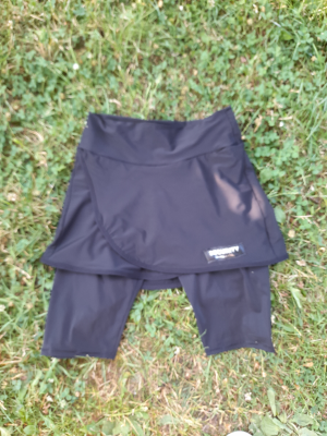 Legíny, kraťasy se sukní Lucie